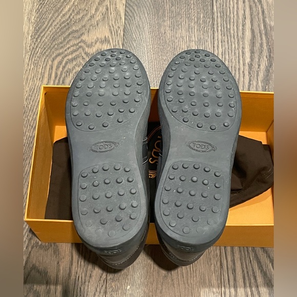 Tod’s men’s sneaker. - Picture 5 of 5